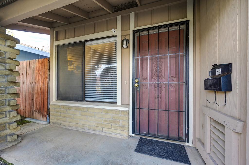 1052 Clinton Road Sacramento, CA 95825 - Photo 5 of 52 a view of front door of house