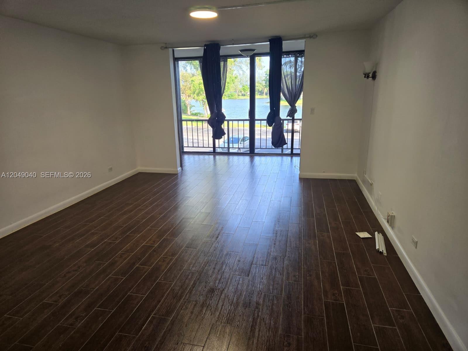 3690 Inverrary Drive, Unit 2Q Lauderhill, FL 33319 - Photo 10 of 31