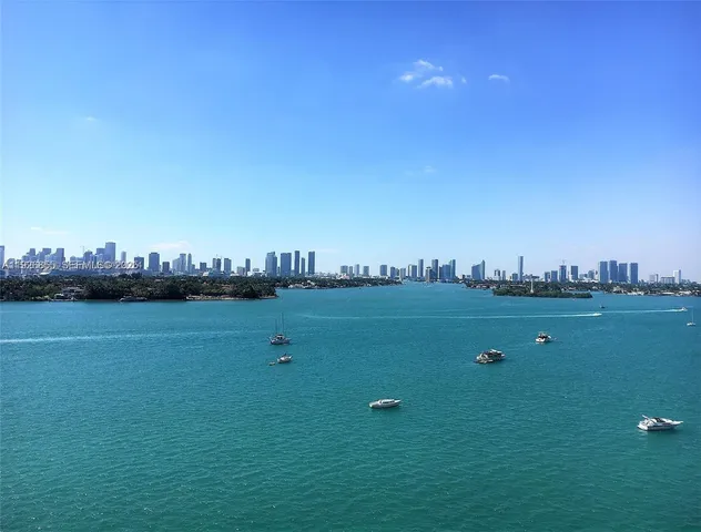 $469,900 | 1000 West Avenue, Unit 1027, Miami Beach, FL 33139
