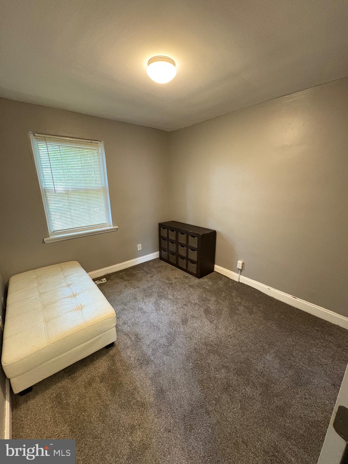 911 St Dunstans Road Baltimore, MD 21212 - Photo 4 of 11
