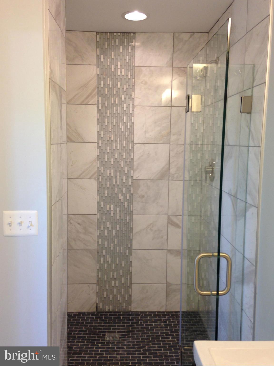 989 Round Bay Road Crownsville, MD 21032 - Photo 5 of 30 Bath (Master)