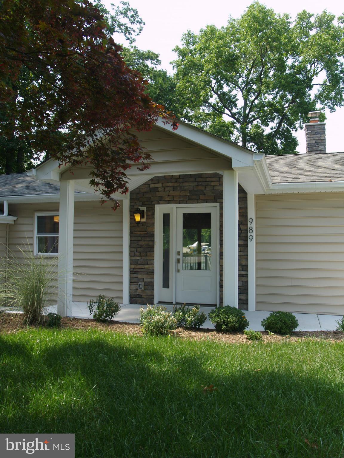 989 Round Bay Road Crownsville, MD 21032 - Photo 8 of 30 Exterior (Front)