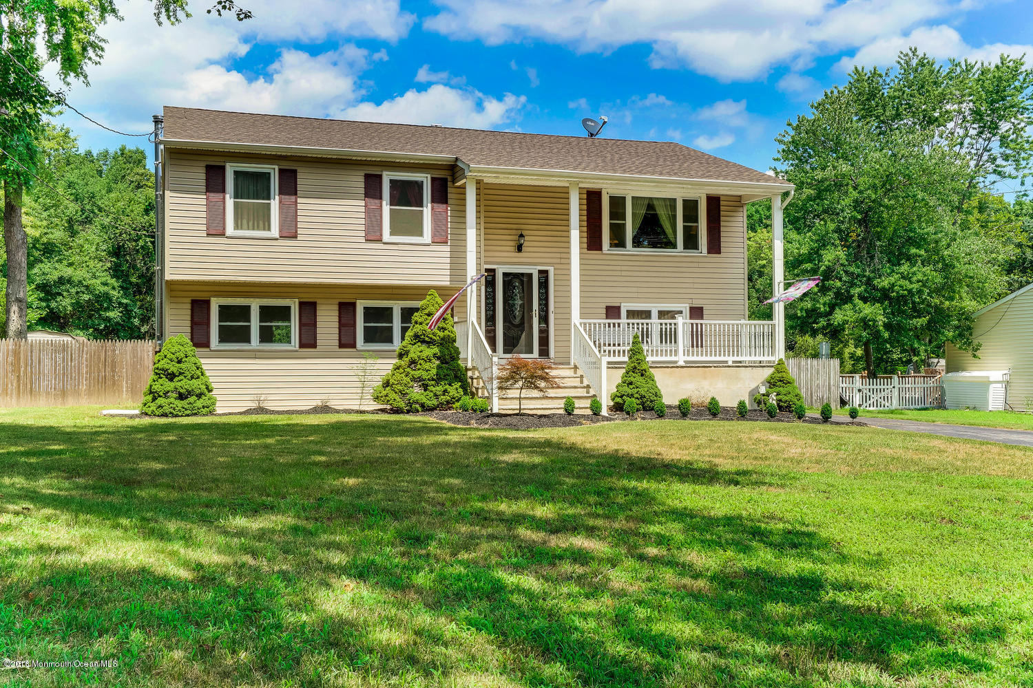 964 Bethel Church Road Jackson, NJ 08527 - Photo 1 of 43 front