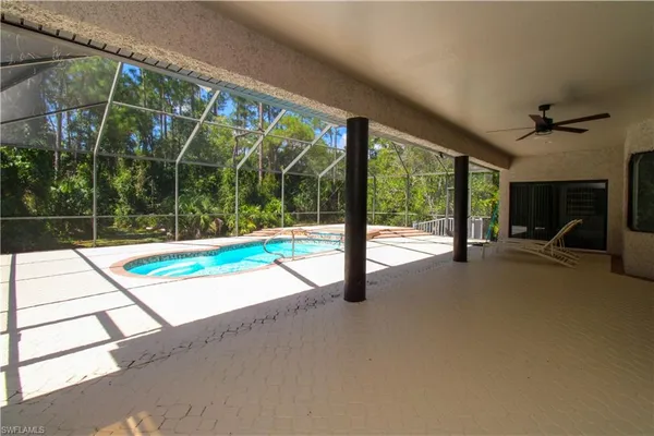$3,950 | 311 31st Street Northwest, Naples, FL 34120