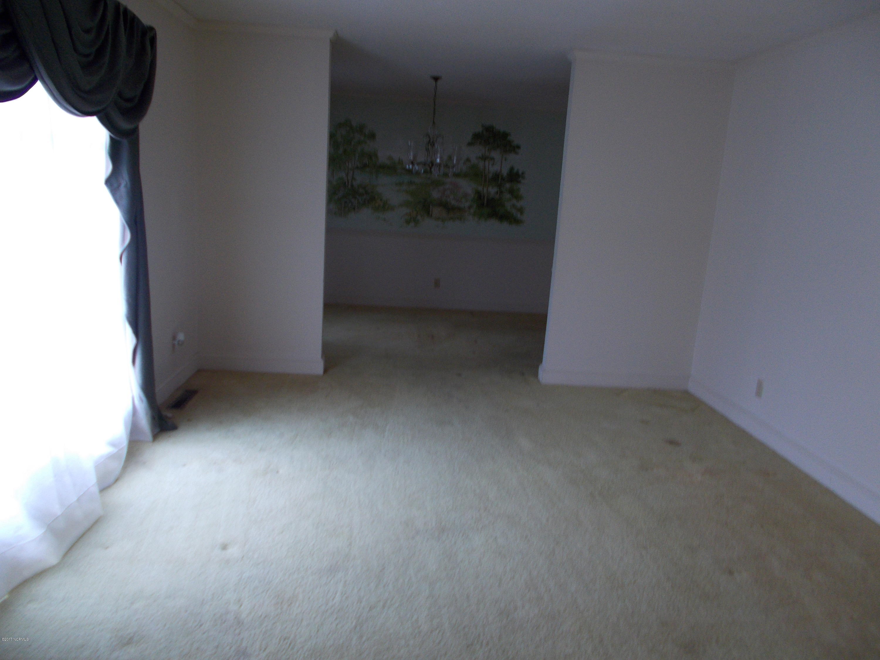 913 Phillips Road Kinston, NC 28504 - Photo 2 of 15 Living room view from the foyer