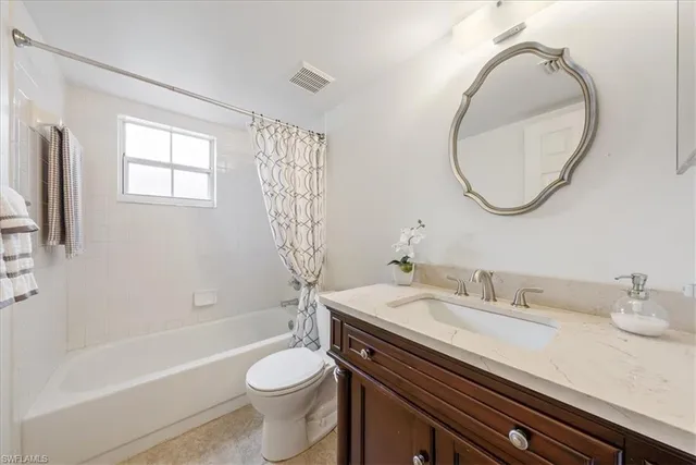 $270,000 | 2810 Citrus Lake Drive, Unit U101, Naples, FL 34109