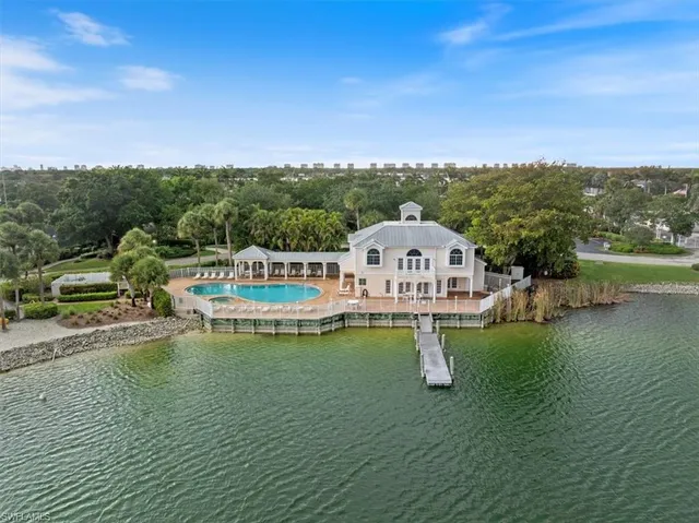 $270,000 | 2810 Citrus Lake Drive, Unit U101, Naples, FL 34109