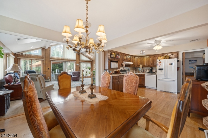 21 Ravine Avenue Nutley, NJ 07110 - Photo 12 of 39