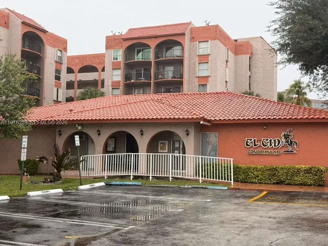 $1,749 | 5201 Northwest 7th Street, Unit 405, Miami, FL 33126