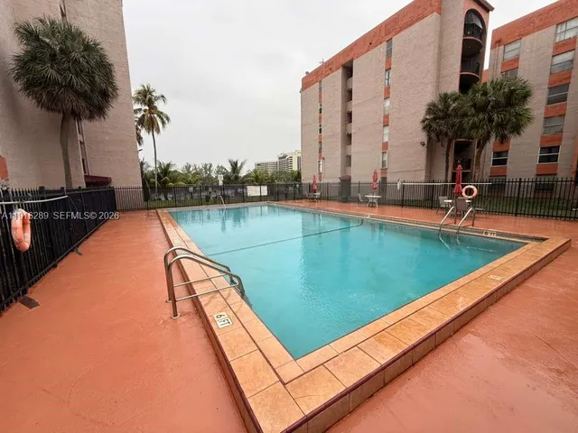 $1,749 | 5201 Northwest 7th Street, Unit 405, Miami, FL 33126