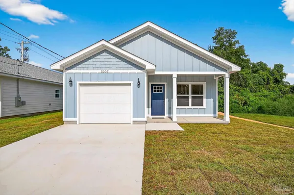 $279,900 | 3011 North 15th Avenue, Milton, FL 32583