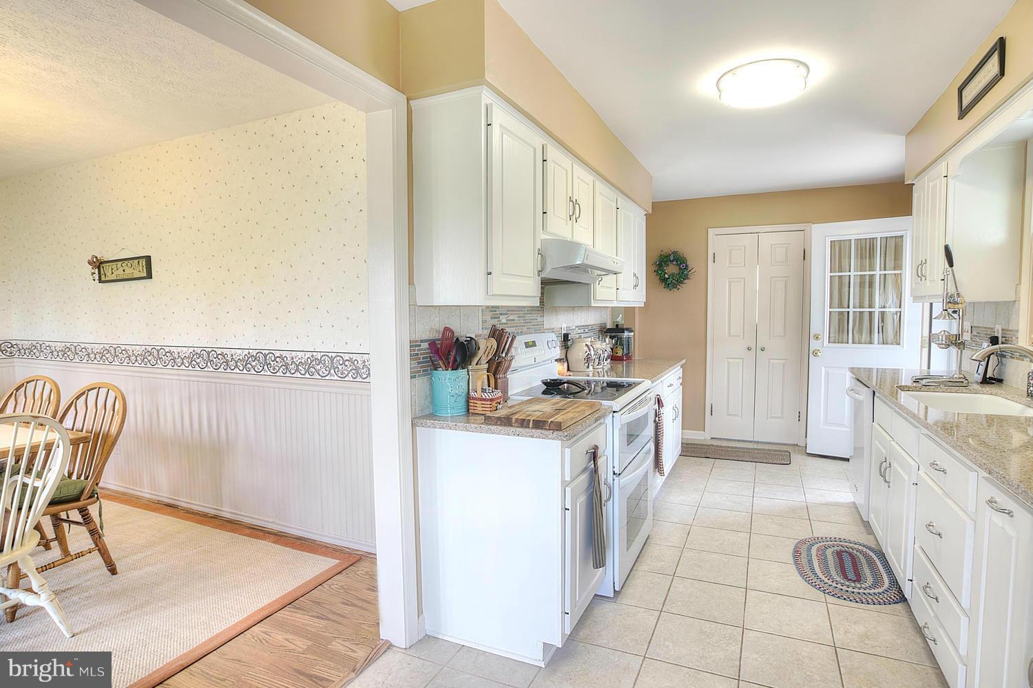 427 St Marys Road Pylesville, MD 21132 - Photo 8 of 28 Kitchen