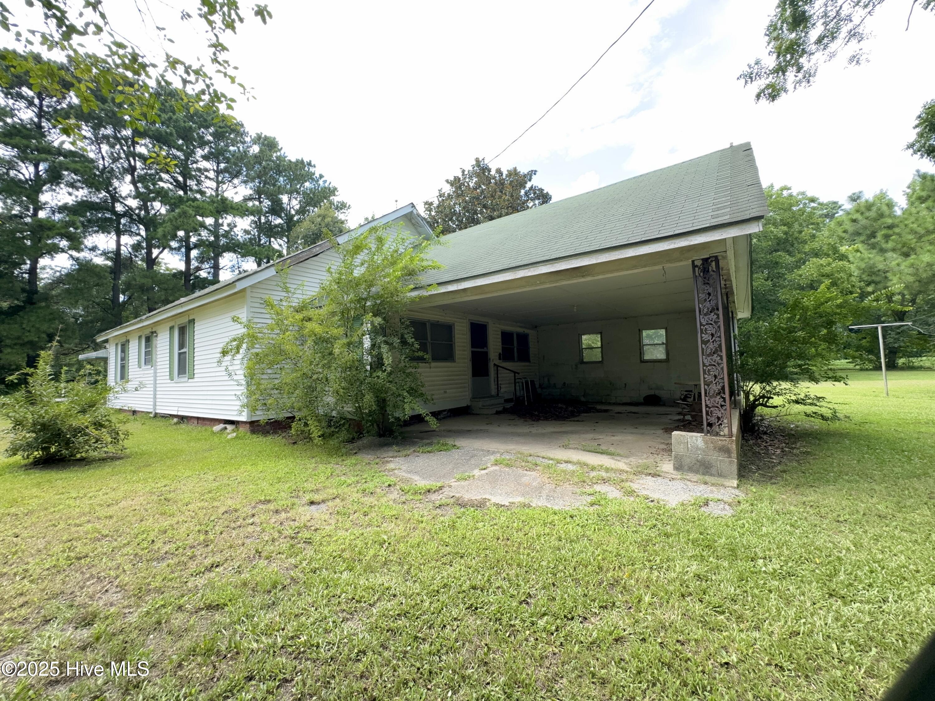 175 Union Hall Road Hertford, NC 27944 - Photo 12 of 36 Back of home with car port