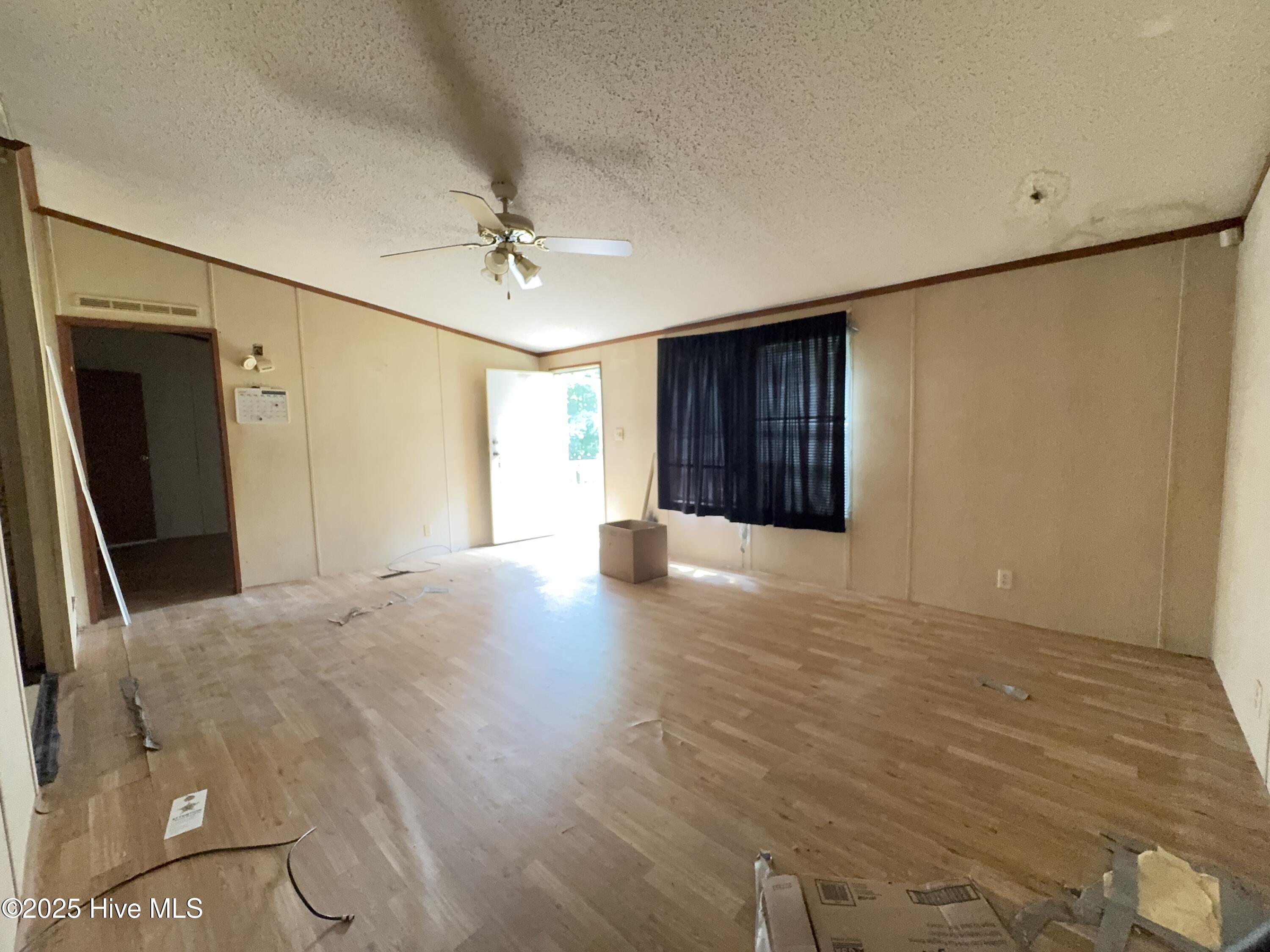 175 Union Hall Road Hertford, NC 27944 - Photo 23 of 36 Trailer-livingroom
