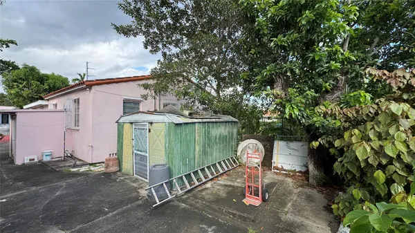 $620,499 | 1000 Southwest 62nd Avenue, West Miami, FL 33144