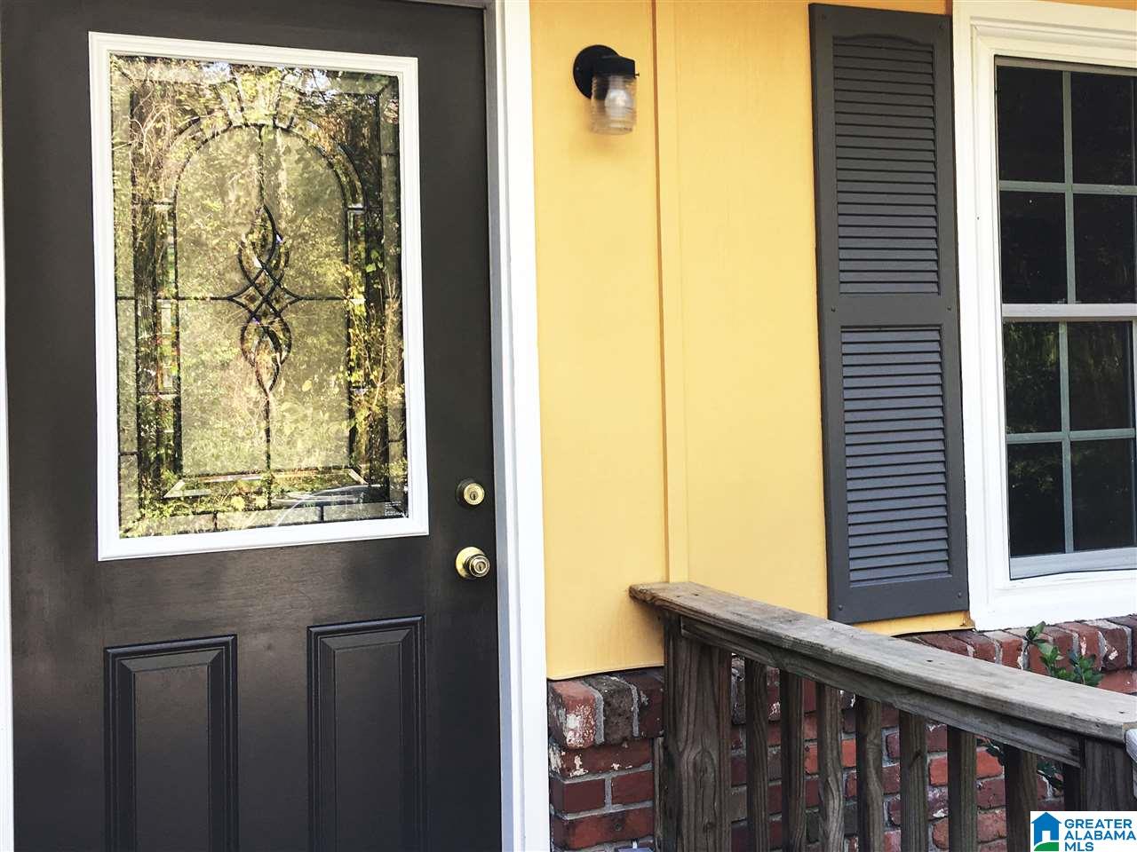 3413 Mountainside Road Birmingham, AL 35243 - Photo 2 of 19