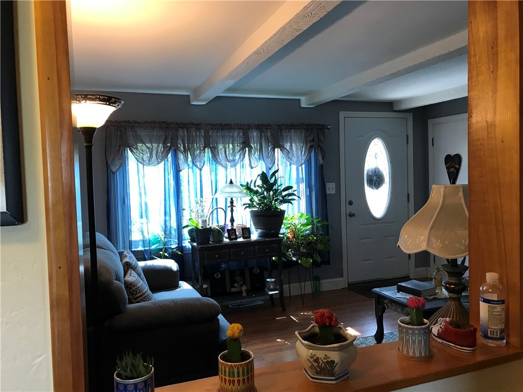 244 Lydia Avenue Woonsocket, RI 02895 - Photo 8 of 29 Gallery Image 8