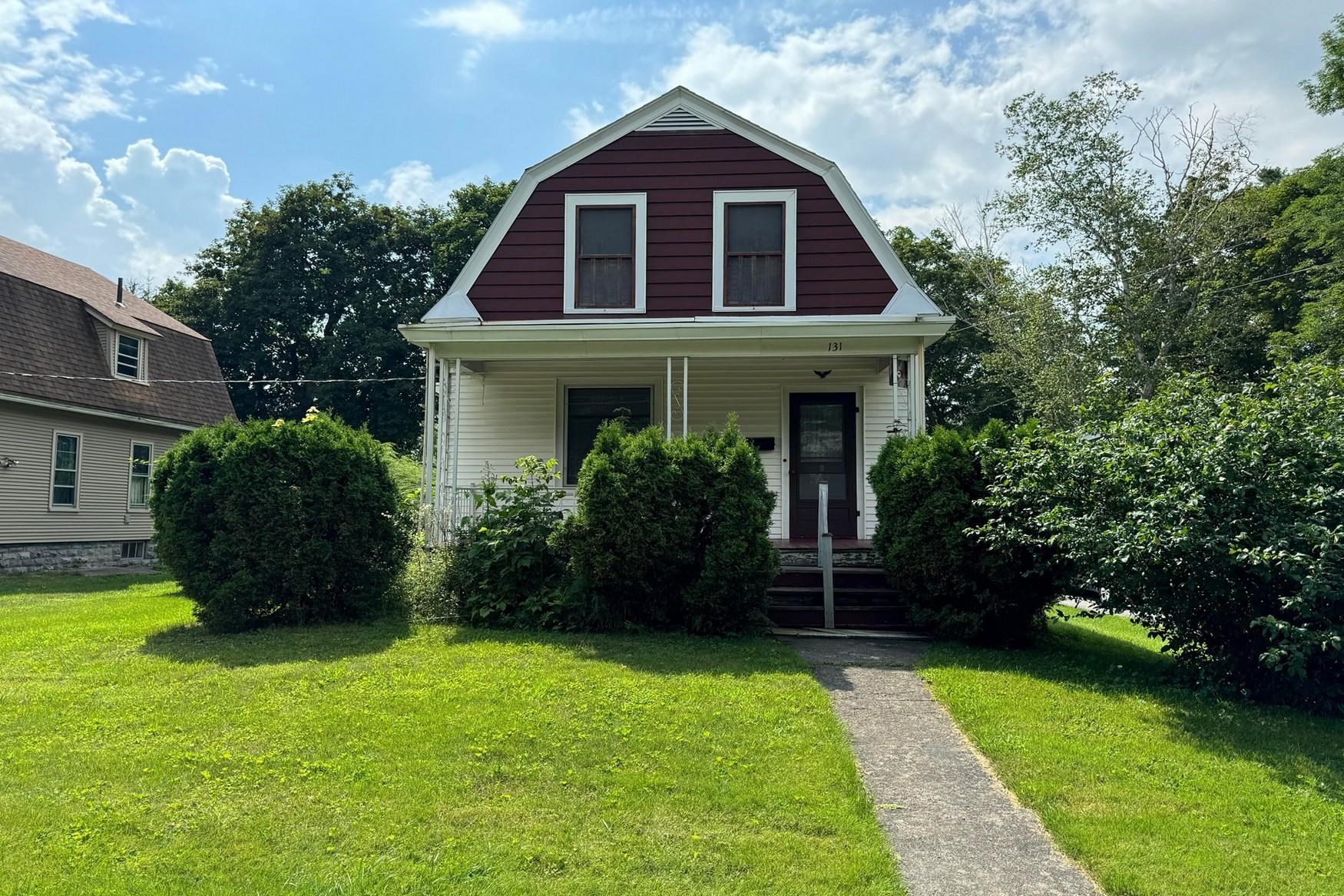 131 Lincoln Avenue Rutland, VT 05701 - Photo 1 of 13 Gallery Image 1
