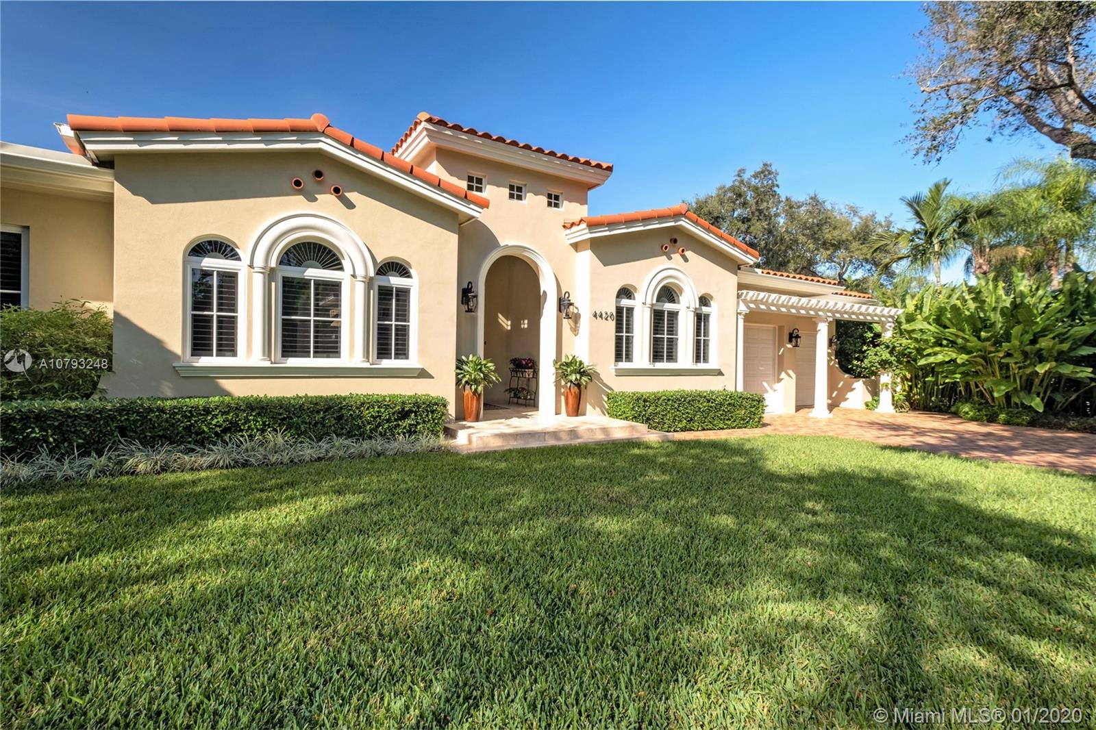 4420 Anderson Road Coral Gables, FL 33146 - Photo 10 of 41 Gallery Image 10