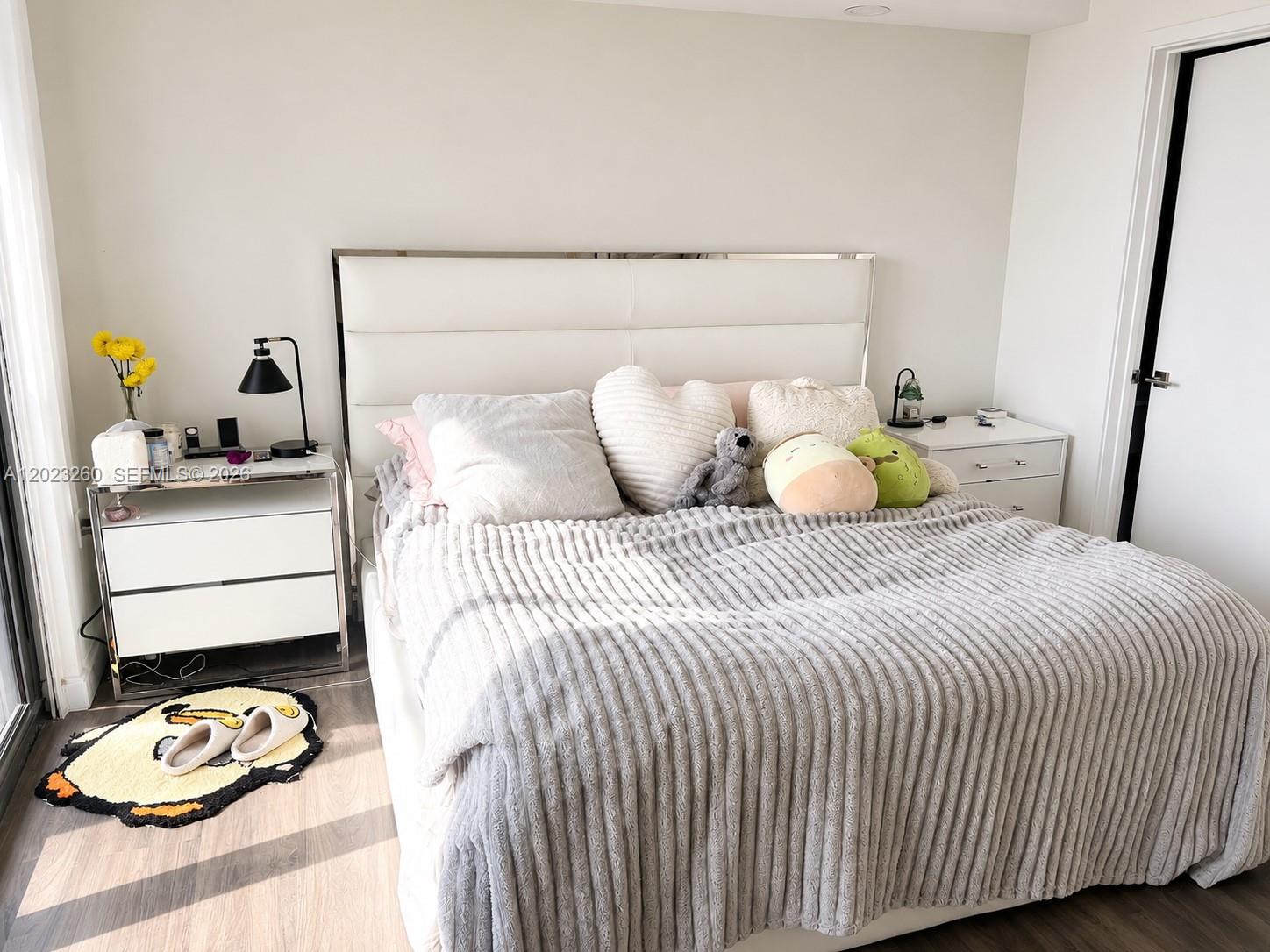 45 Southwest 9th Street, Unit 2908 Miami, FL 33130 - Photo 6 of 15