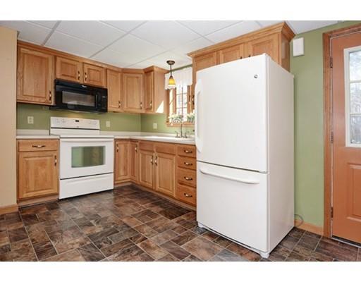78 Allen Road Sturbridge, MA 01566 - Photo 19 of 24