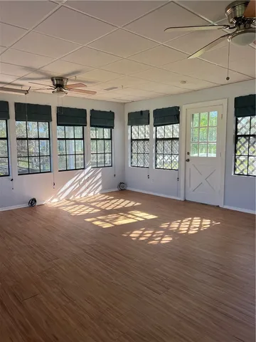 $269,900 | 100 County Road 6J, Lake City, TX 78368