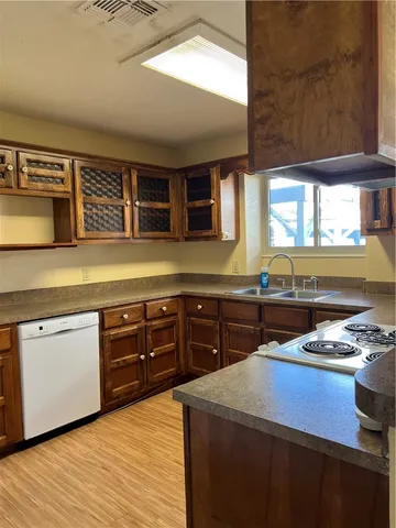 $269,900 | 100 County Road 6J, Lake City, TX 78368