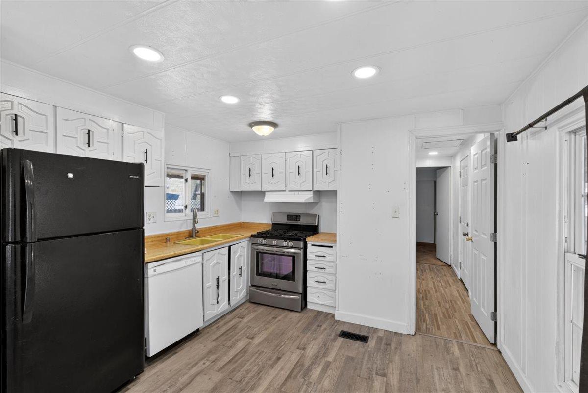 2621 Prescott Road, Unit 243 Modesto, CA 95350 - Photo 14 of 25