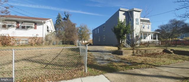 4410 Douglas Street Northeast Washington, DC 20019 - Photo 4 of 5