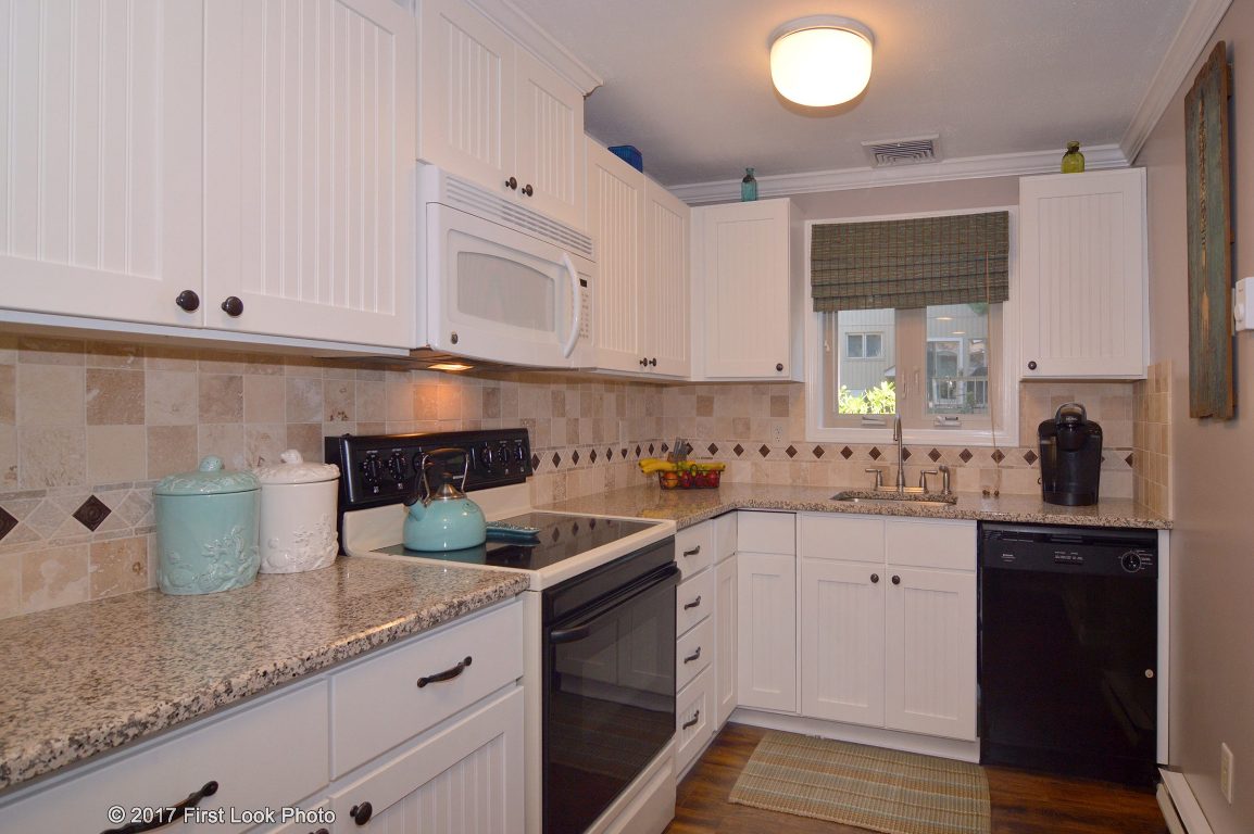 335 South Pier Road, Unit C4 Narragansett, RI 02882 - Photo 8 of 34 Gallery Image 8