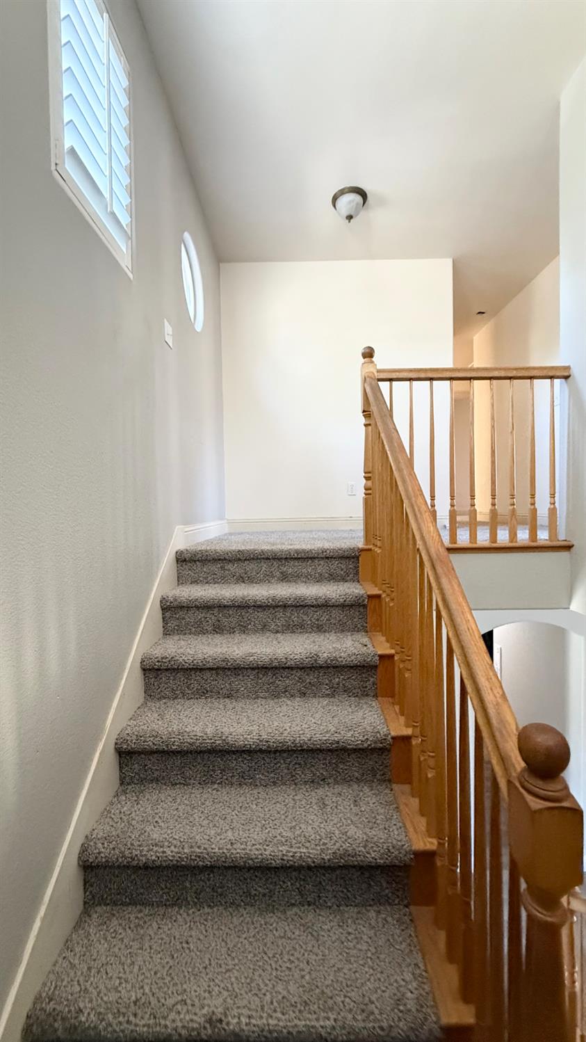 1416 San Rafael Street Los Banos, CA 93635 - Photo 11 of 21 a view of entryway