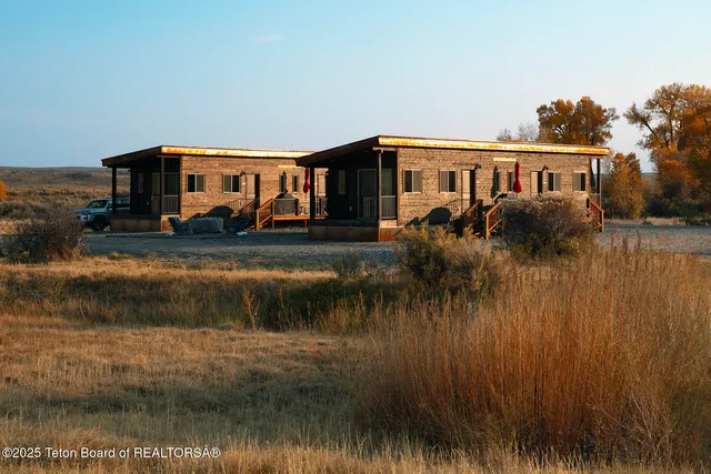 $4,875,000 | 338 Gas Hills Road, Riverton, WY 82501