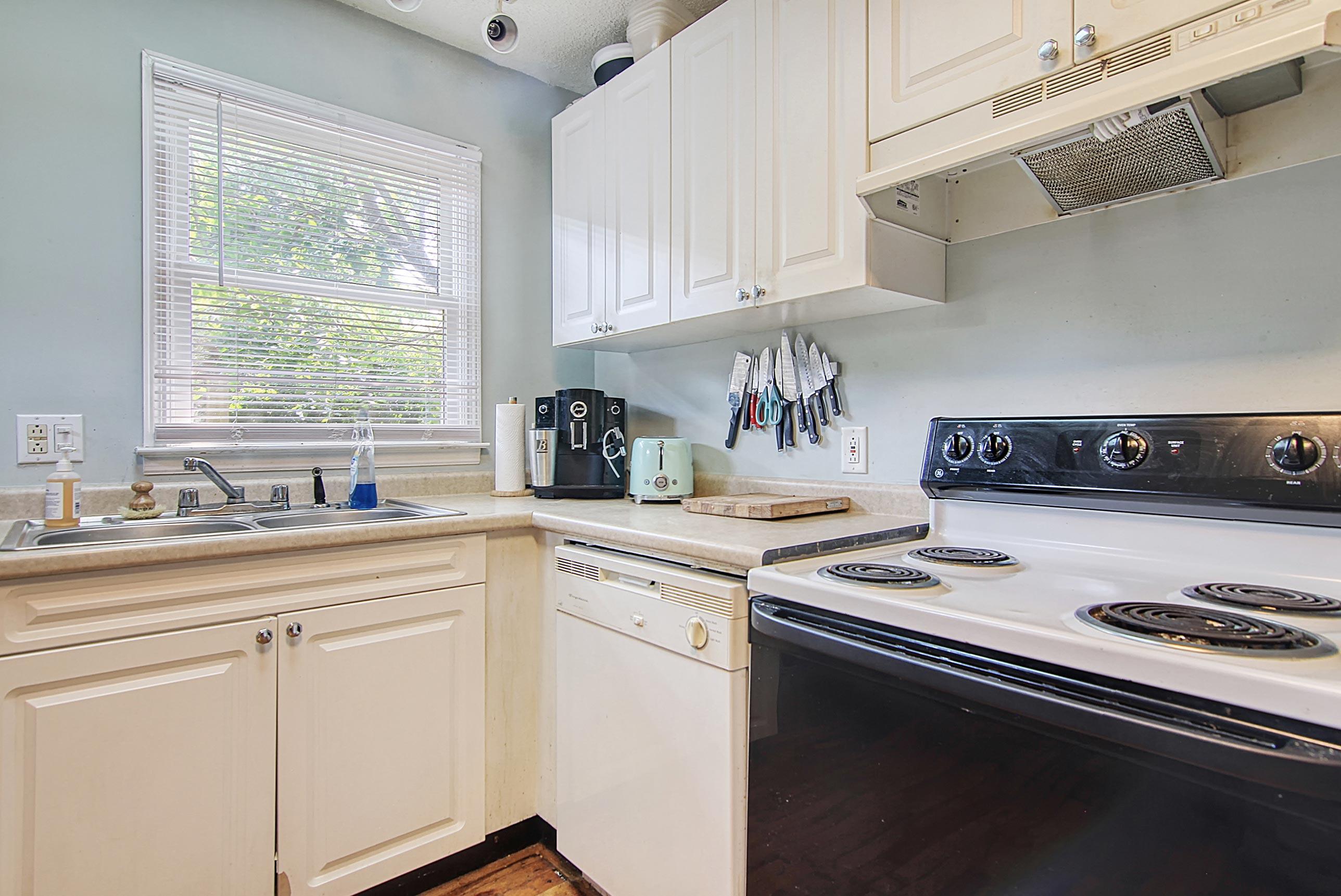 380 Sumter Street Charleston, SC 29403 - Photo 28 of 48 CREM_380 Sumter C_008