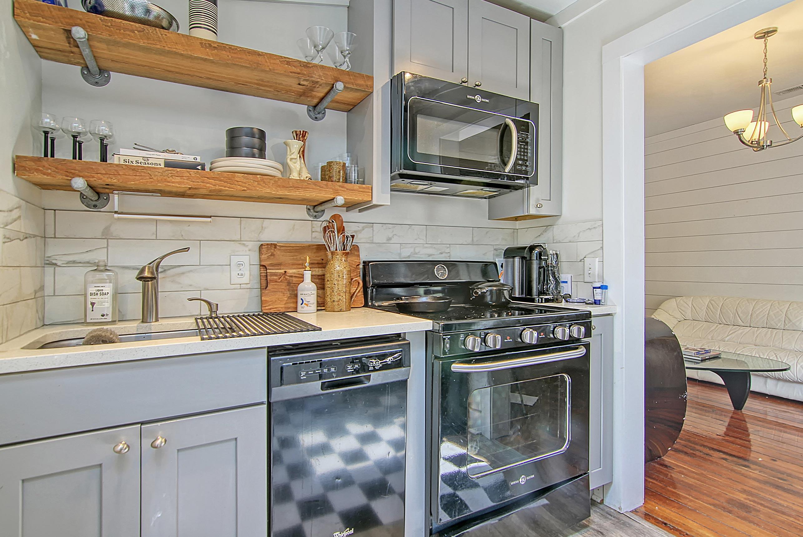 380 Sumter Street Charleston, SC 29403 - Photo 44 of 48 CREM_380 Sumter A_010