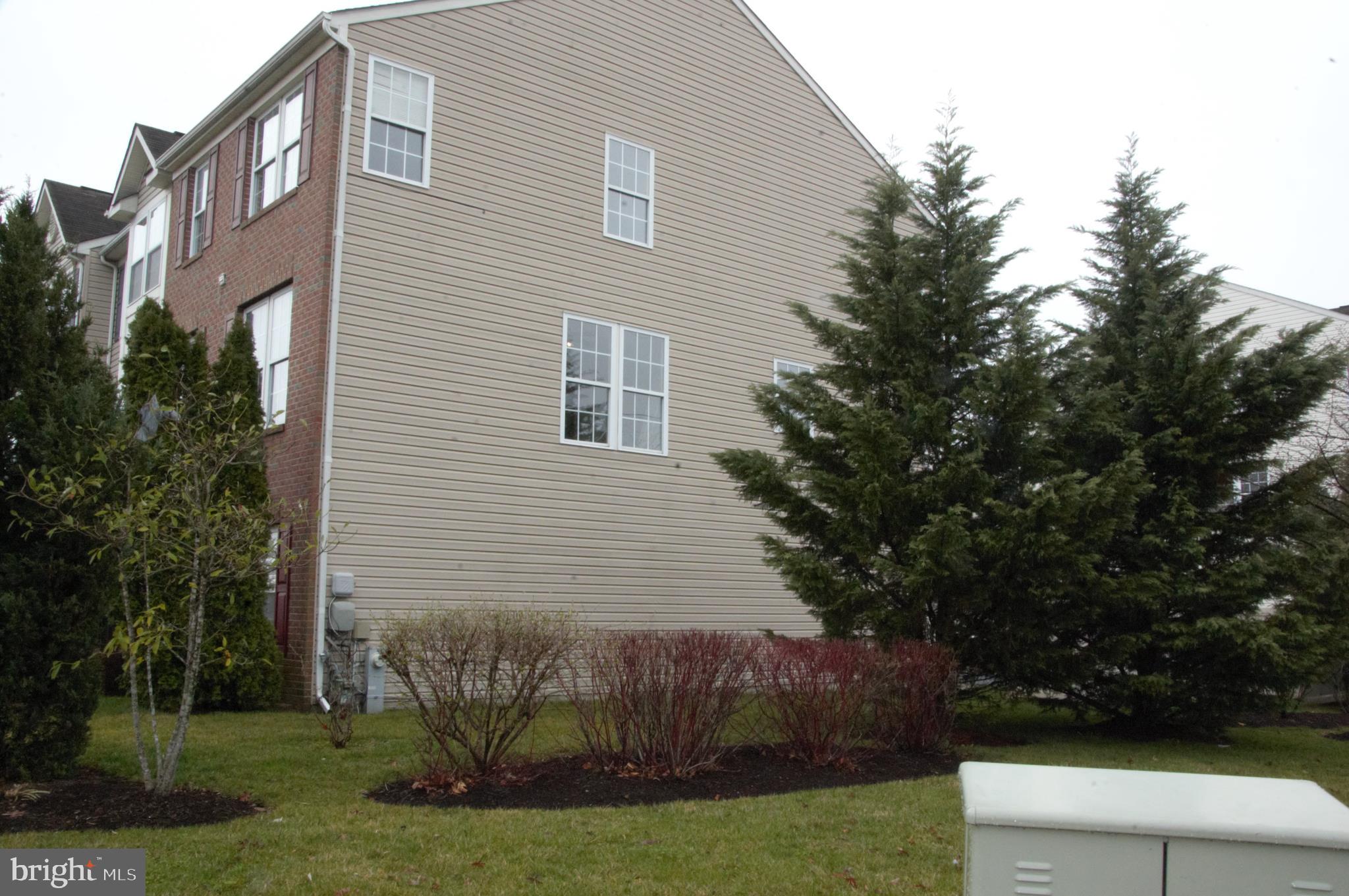 1012 Hickam Road Baltimore, MD 21220 - Photo 3 of 26