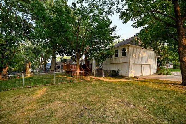 $439,900 | 10634 West 102nd Terrace, Overland Park, KS 66214