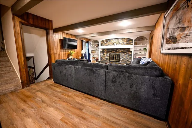 $439,900 | 10634 West 102nd Terrace, Overland Park, KS 66214