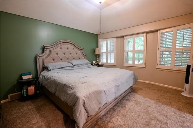 $439,900 | 10634 West 102nd Terrace, Overland Park, KS 66214