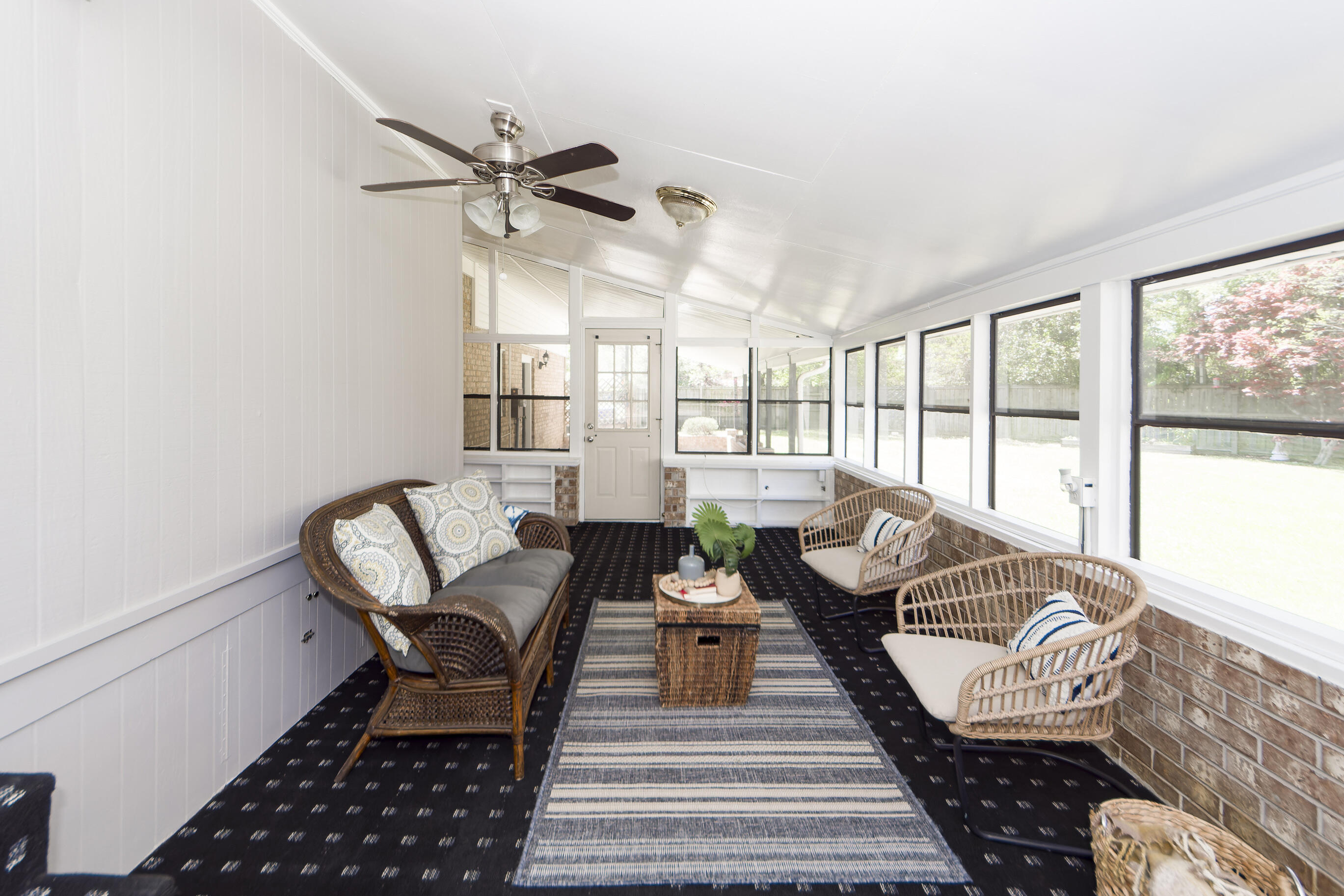 2066 Dogwood Road Charleston, SC 29414 - Photo 31 of 59 27