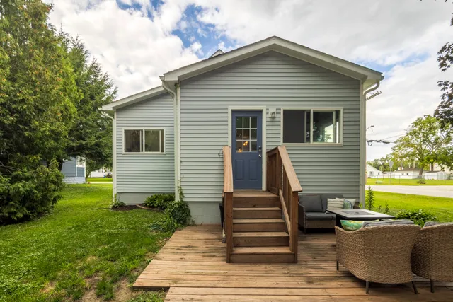 $259,900 | 201 Will Street, Kouts, IN 46347