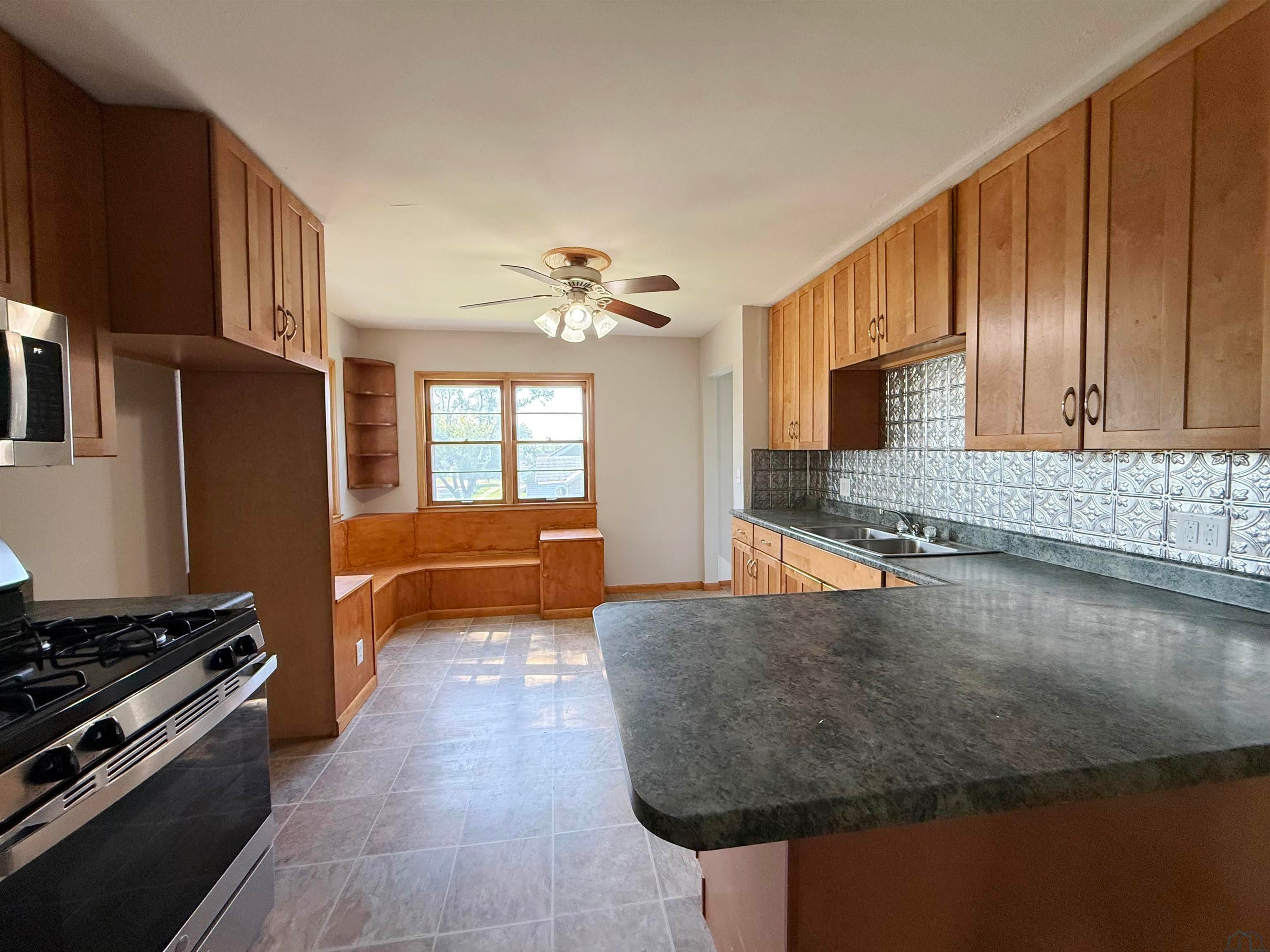 333 South 9th Street Cherokee, IA 51012 - Photo 2 of 20 Gallery Image 2