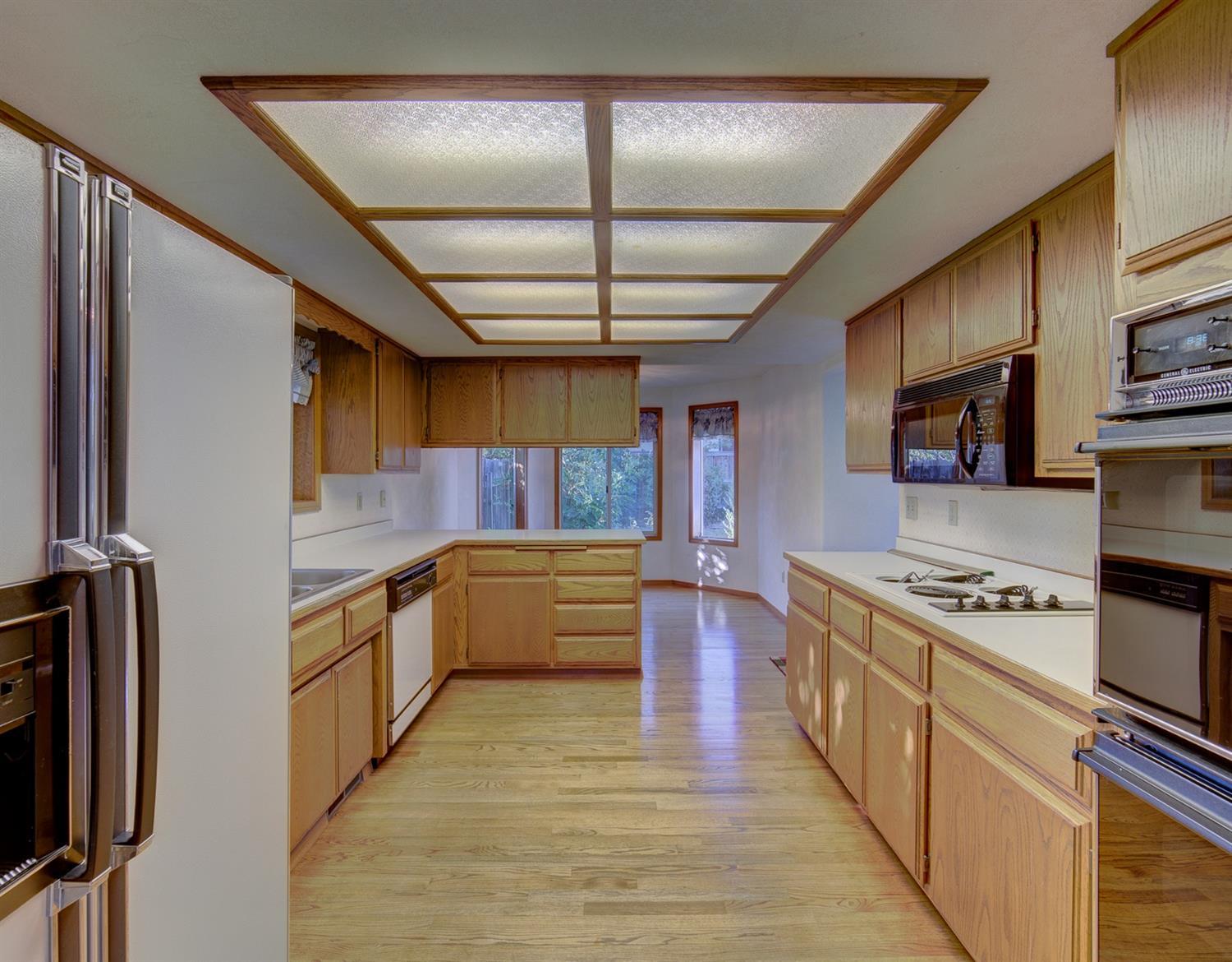 2140 Spring Street Medford, OR 97504 - Photo 9 of 31 Additional Photo