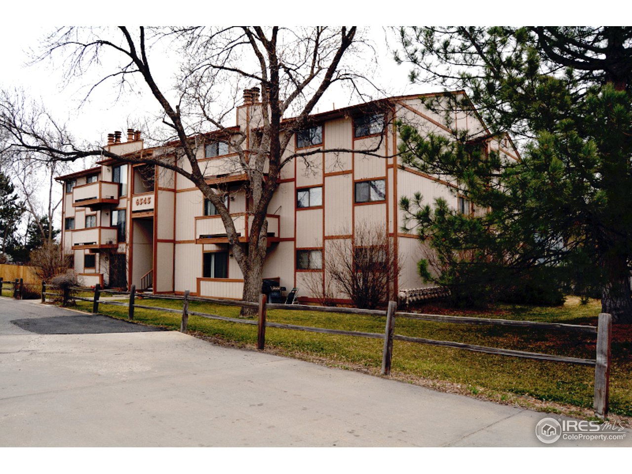 6545 Kalua Road, Unit 301 Boulder, CO 80301 - Photo 6 of 25 Gallery Image 6