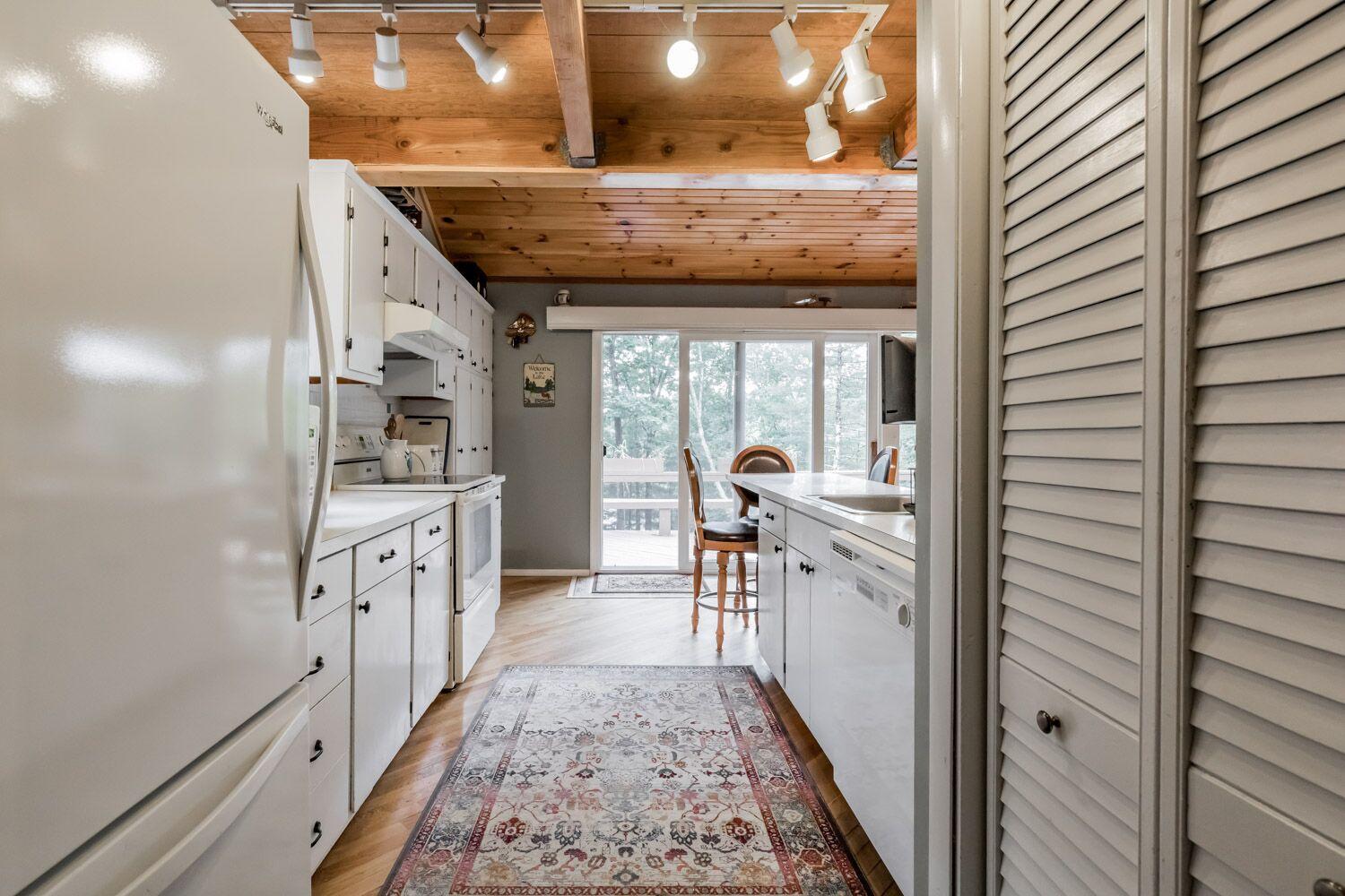 112 Lone Pine Road North Waterboro, ME 04061 - Photo 6 of 53 112 4