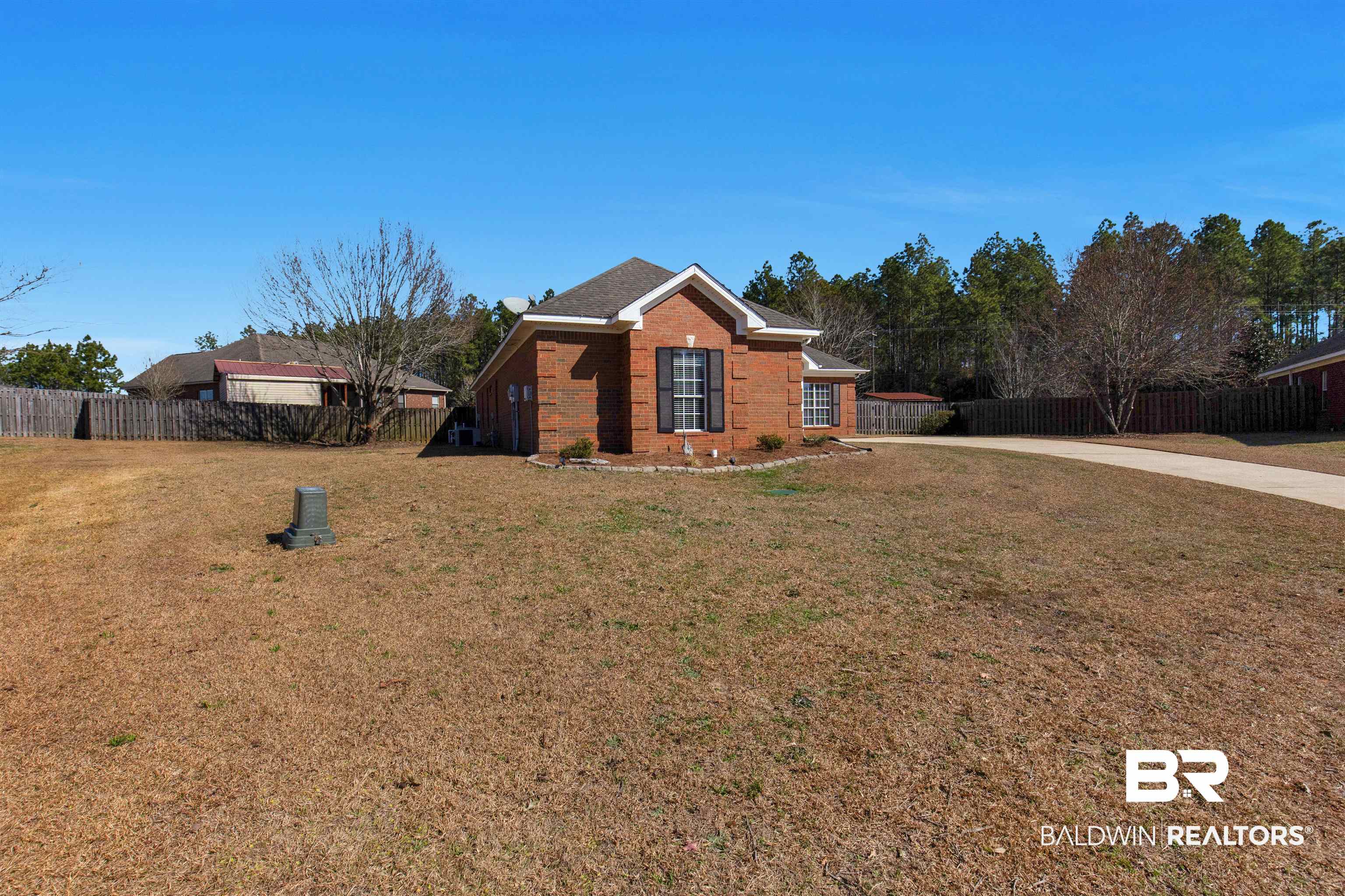 330 Allison Court Mobile, AL 36608 - Photo 3 of 27 Single story home featuring a front yard