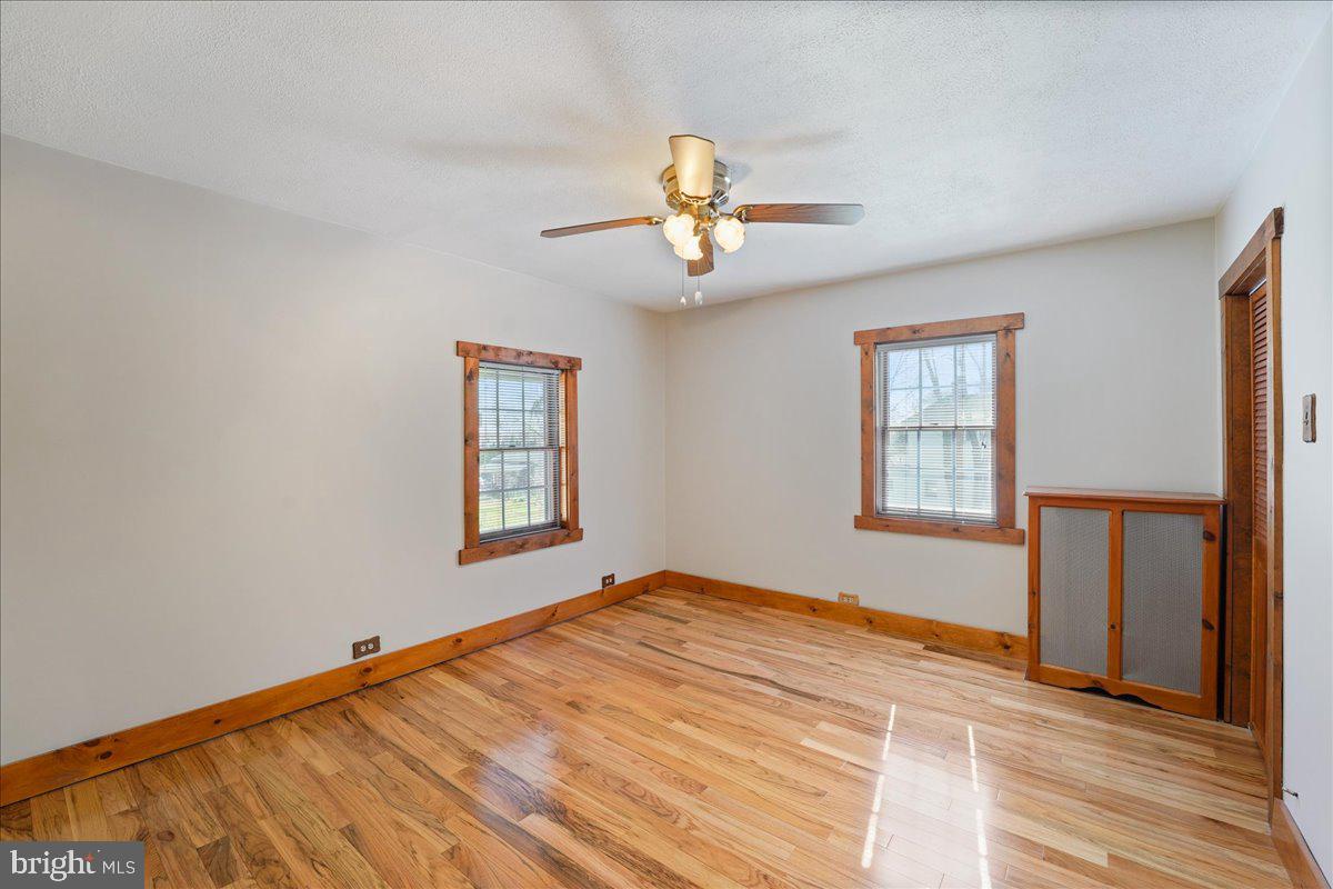 126 President Avenue Rutledge, PA 19070 - Photo 24 of 35 2nd bedroom