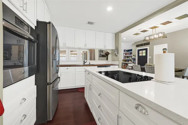 $264,900 | 15819 7 Springs Drive, Houston, TX 77084
