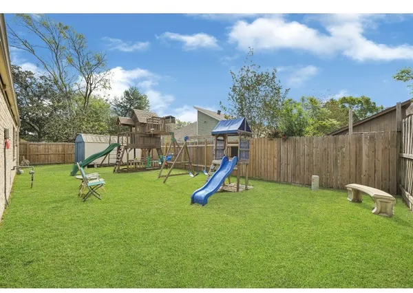 $264,900 | 15819 7 Springs Drive, Houston, TX 77084