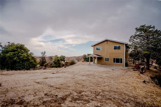 $374,900 | 23002 West 1/2 Avenue, Lancaster, CA 93536