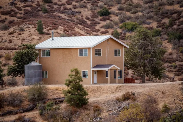 $374,900 | 23002 West 1/2 Avenue, Lancaster, CA 93536